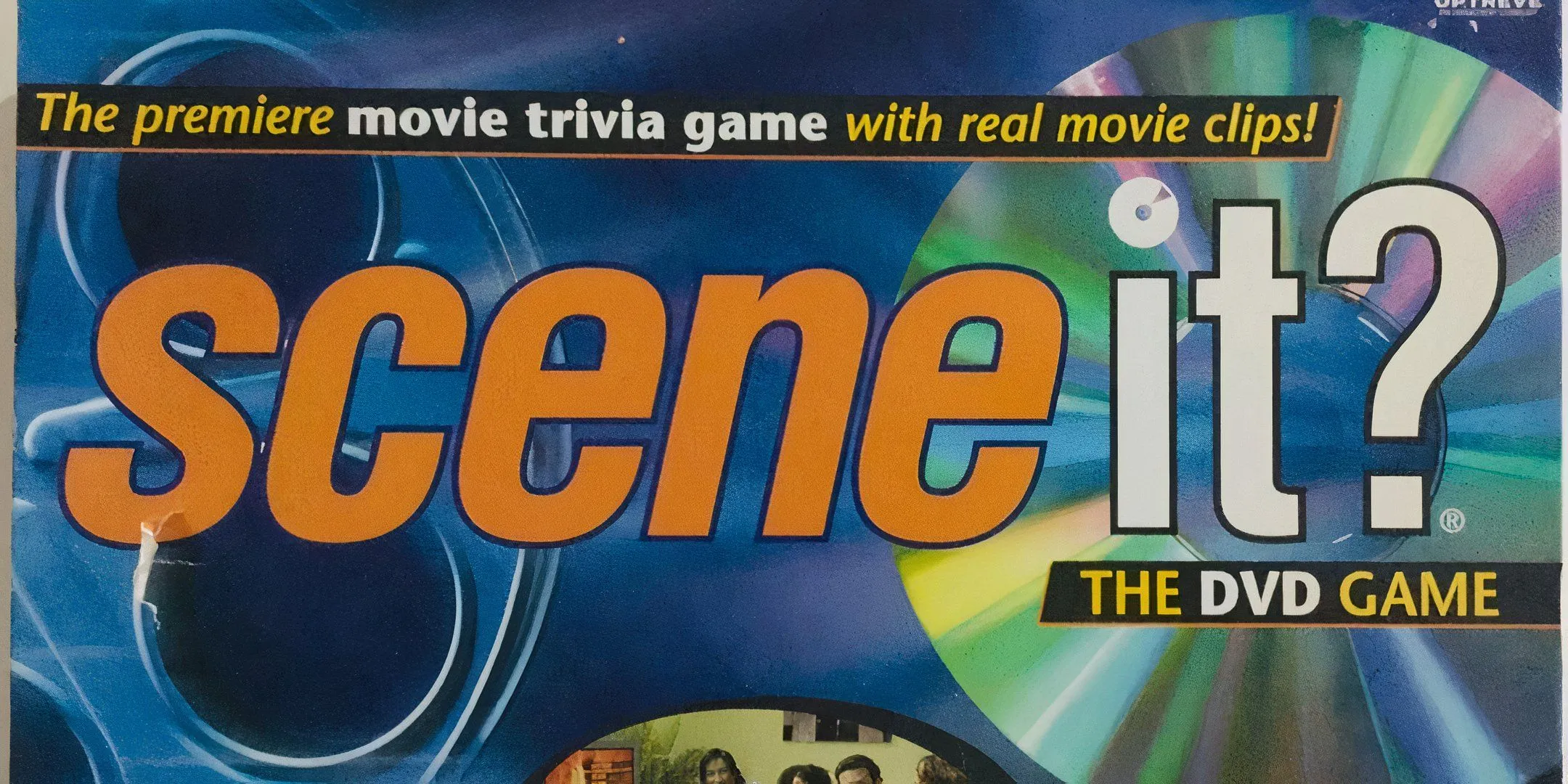 Bìa hộp game Scene It, biểu tượng của trò chơi đố vui điện ảnh dựa trên DVD.