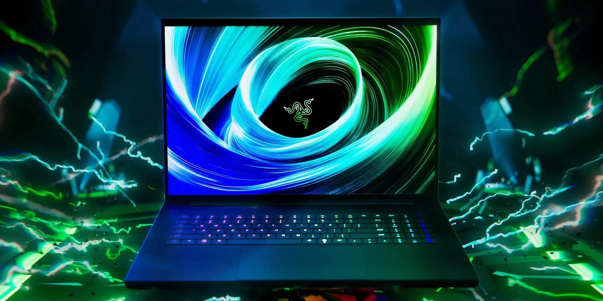 Laptop Razer Blade 2025 với hiệu năng mạnh mẽ, sẵn sàng kết nối cùng Thunderbolt 5 Dock và Core X V2 để tối ưu trải nghiệm gaming và sáng tạo.