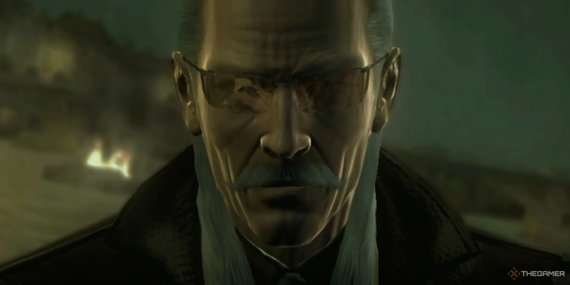 Liquid Ocelot với ánh lửa phản chiếu trên kính, nhân vật phản diện Metal Gear Solid 4