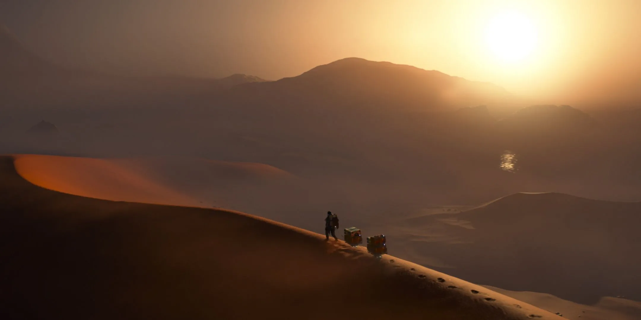 Sam vượt qua vùng Outback khắc nghiệt của Australia, thực hiện một chuyến giao hàng quan trọng trong Death Stranding 2.