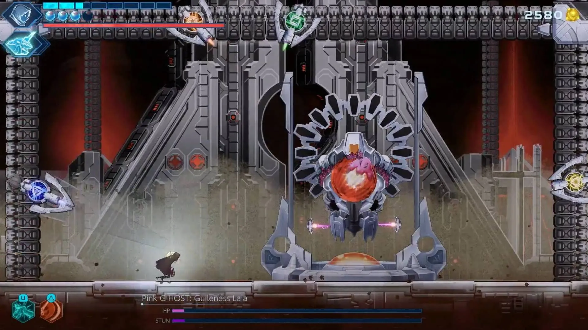 Trận đấu boss căng thẳng trong Shadow Labyrinth, nơi kỹ năng né tránh và đỡ đòn được thử thách.